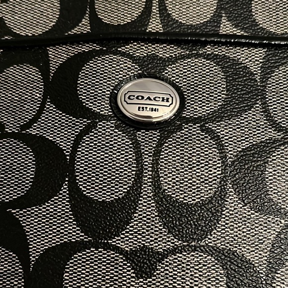 Coach Purse - Picture 4 of 10